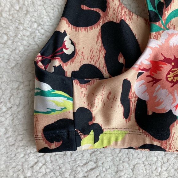 Pineapple Women's animal print floral sports bra, Sz S - Picture 11 of 12